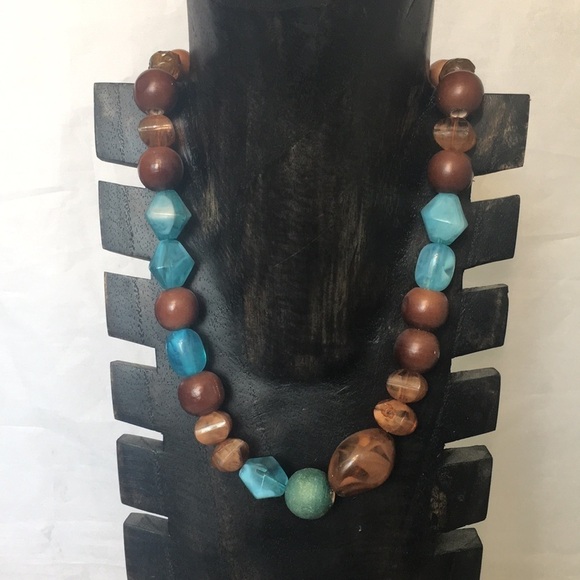 Boho WOMEN’S BLUE AND BROWN STONE NECKLACE - Picture 1 of 3